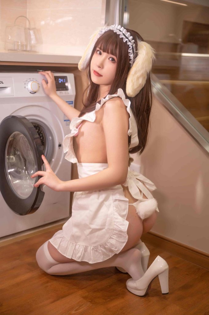 【年费/永久会员专享】Quan冉有点饿 – 全套31期 图包 【持续更新】